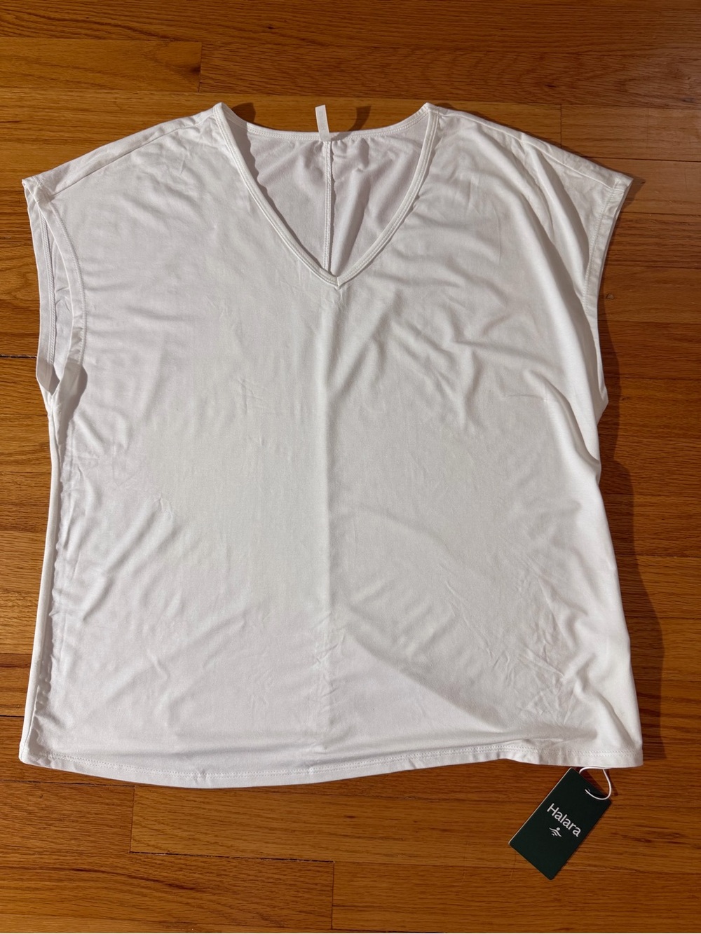 HALARA White V-Neck Relaxed Tank Top